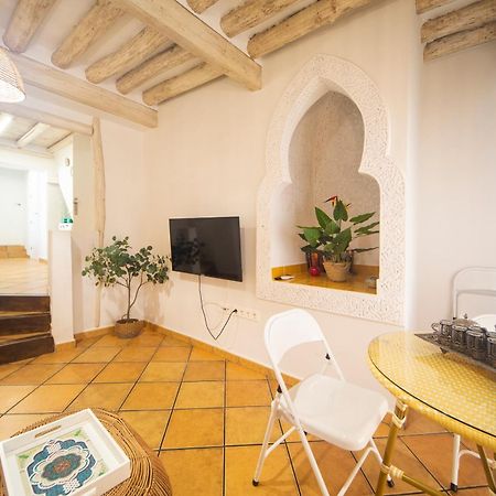 Apartamentos Indalo A Los Pies Del Albaicin Granada Bagian luar foto