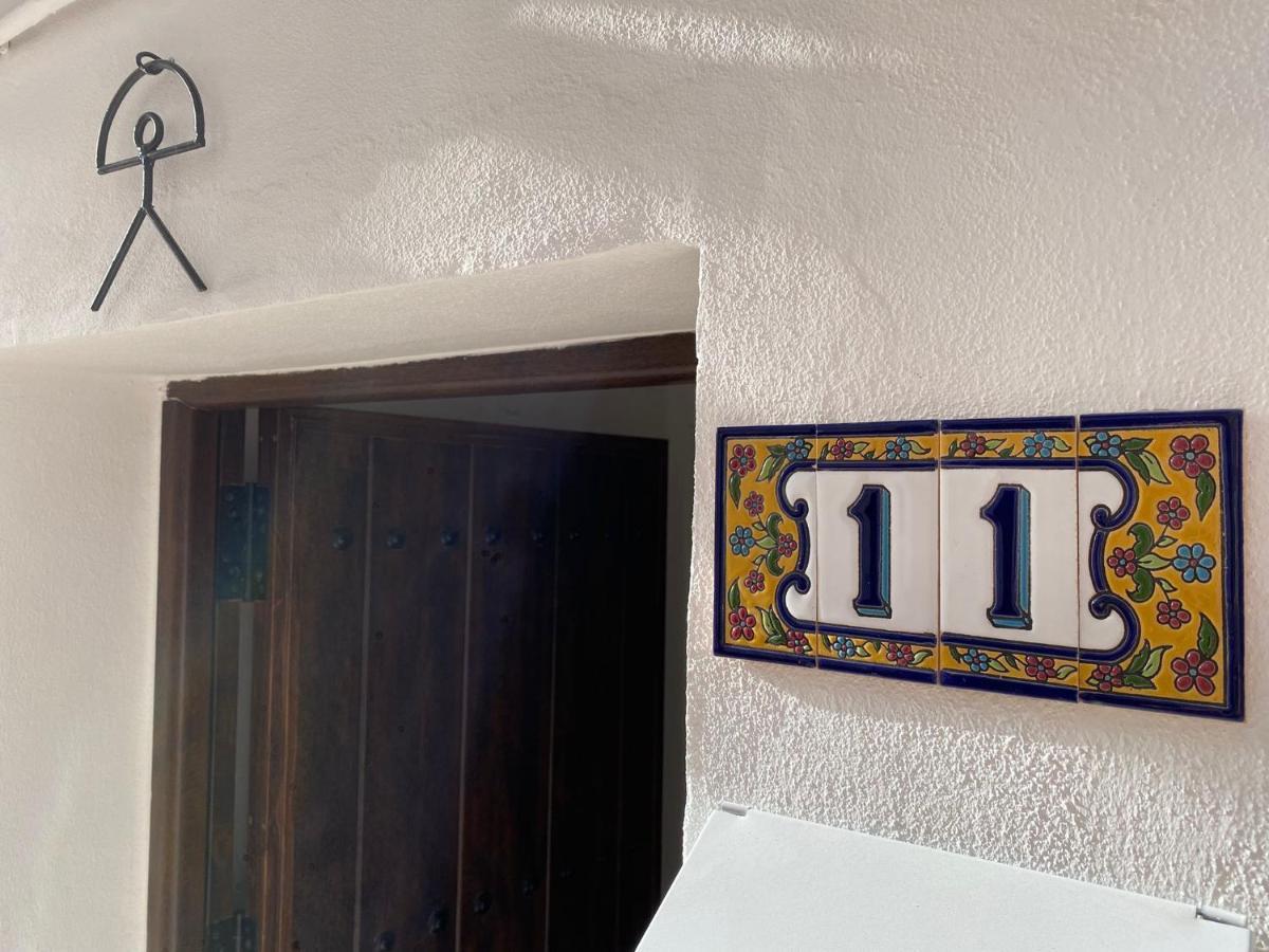 Apartamentos Indalo A Los Pies Del Albaicin Granada Bagian luar foto